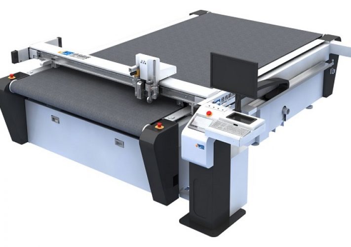 Máy cắt bìa Carton